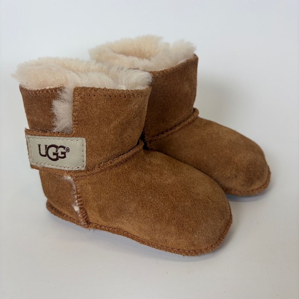 UGG Infant‎ Erin Suede Shearling Lined Boots USA Size 2 / 3 Uggs Chestnut Ugg